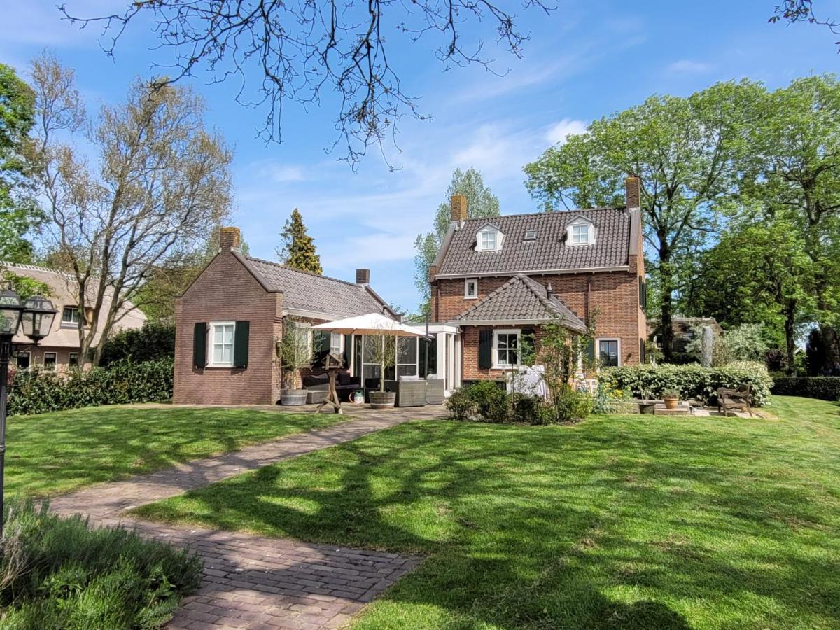 B&B Villa Giethoorn - Canalview, Privacy & Parking Zewnętrze zdjęcie