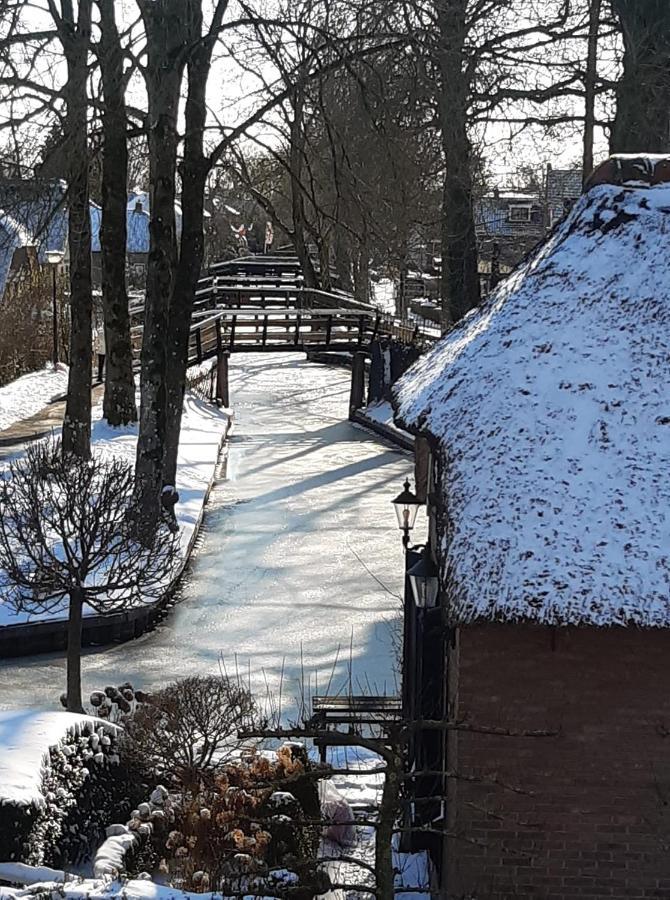 B&B Villa Giethoorn - Canalview, Privacy & Parking Zewnętrze zdjęcie